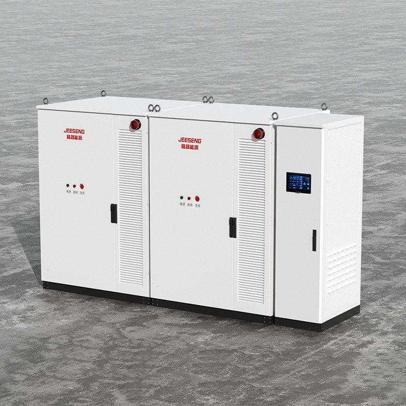 200KW 372KWh Armoire de stockage d'énergie refroidie par liquide Pour le système de stockage d'énergie industriel et commercial