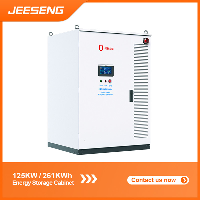 125KW/261KWh Armoire de stockage d'énergie refroidie par liquide Pour le système de stockage d'énergie industriel et commercial